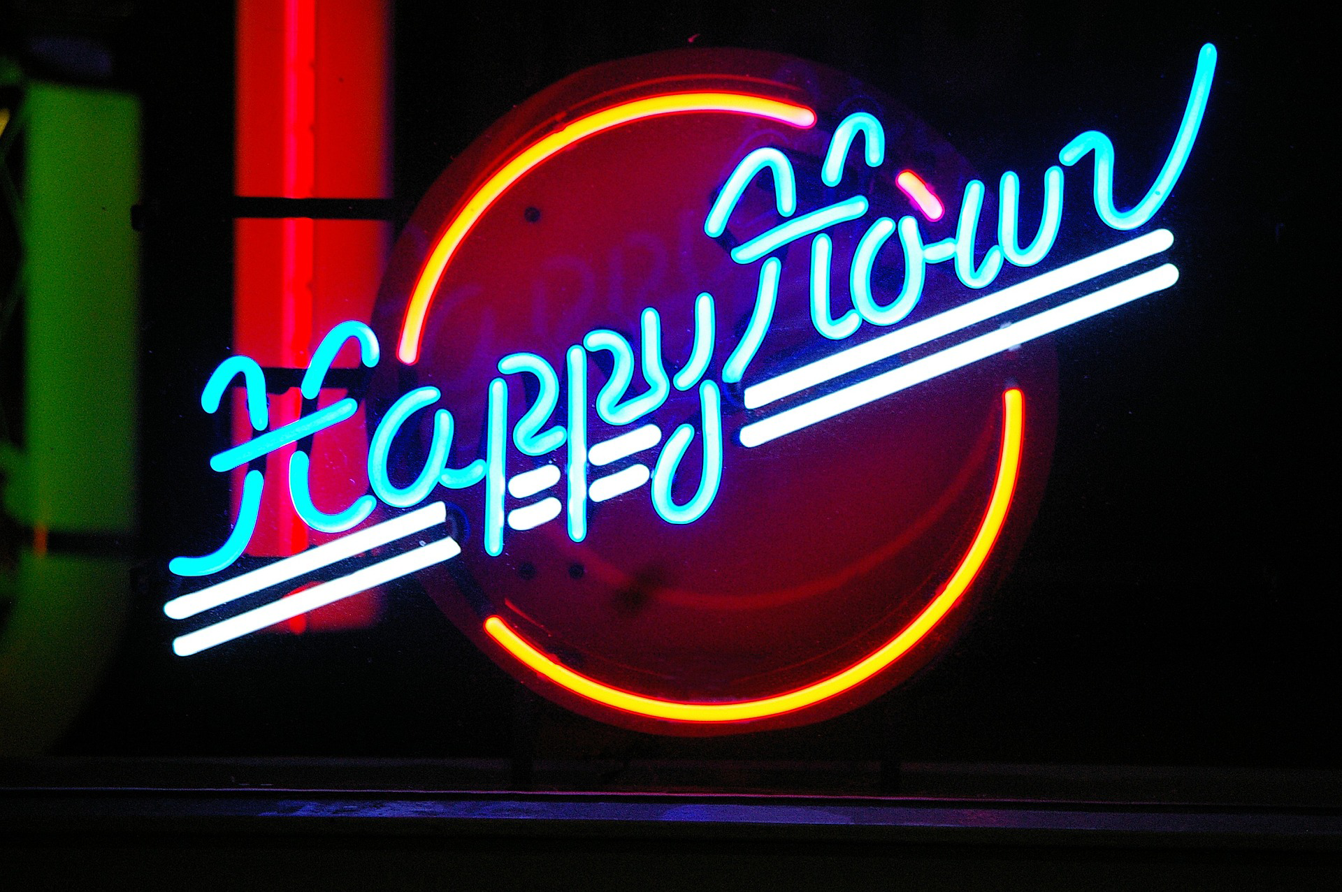 WWETT Happy Hour