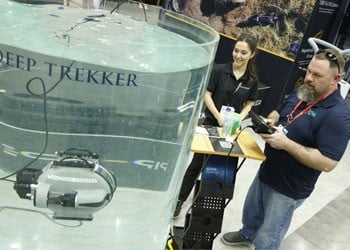 WWETT exhibitor using ROV underwater