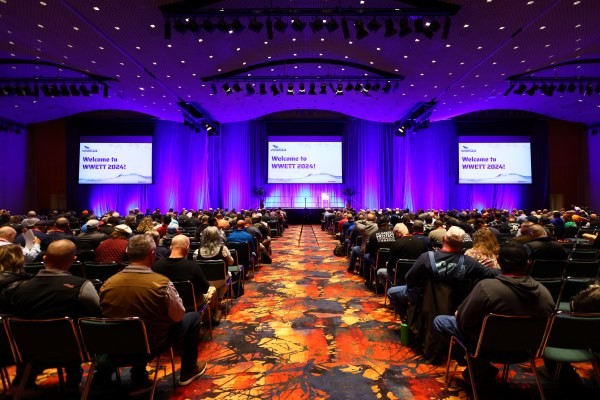 Full conference session with speaker at WWETT