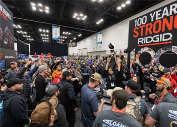 Large crowds at the Rigid Exhibitor Booth on the expo hall floor